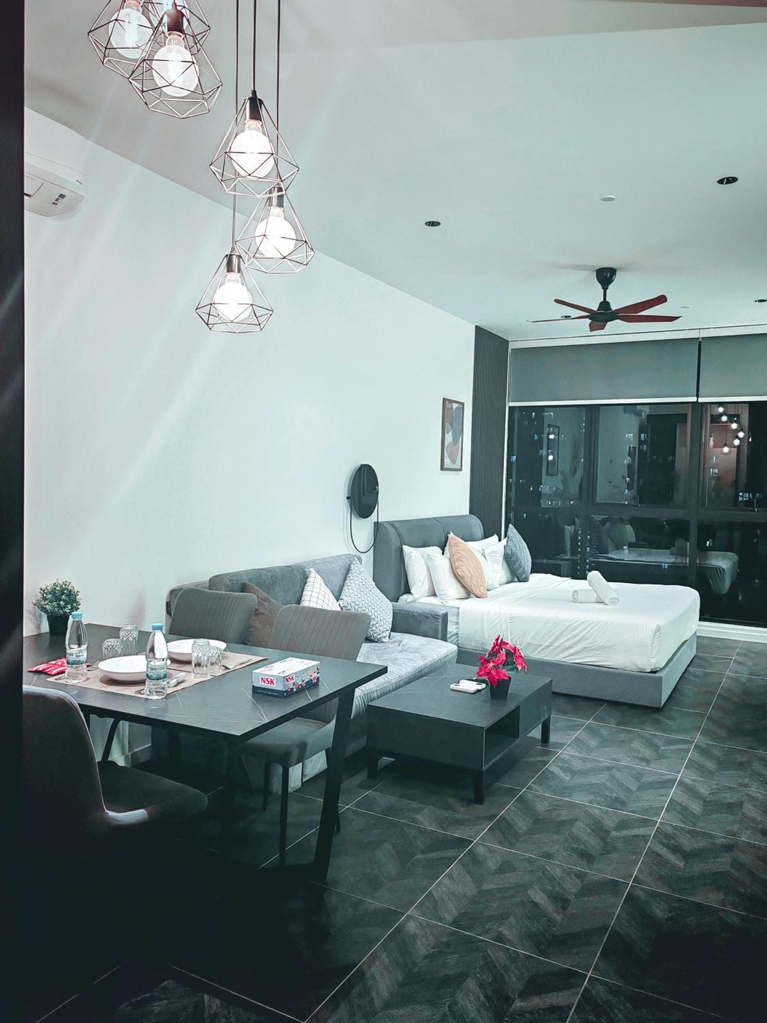 Scarletz Suites Klcc By Luxe Suites Kuala Lumpur Ruang foto