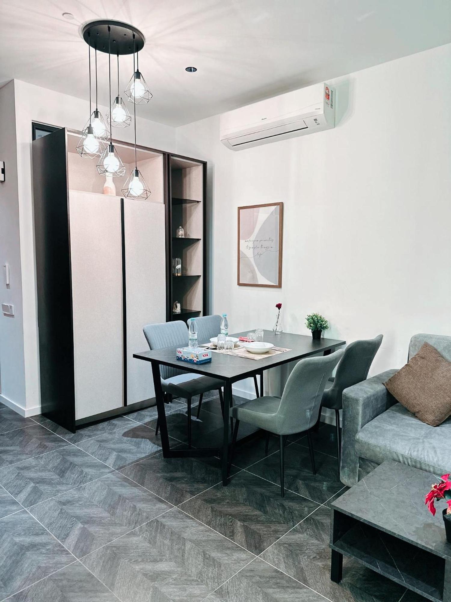 Scarletz Suites Klcc By Luxe Suites Kuala Lumpur Ruang foto